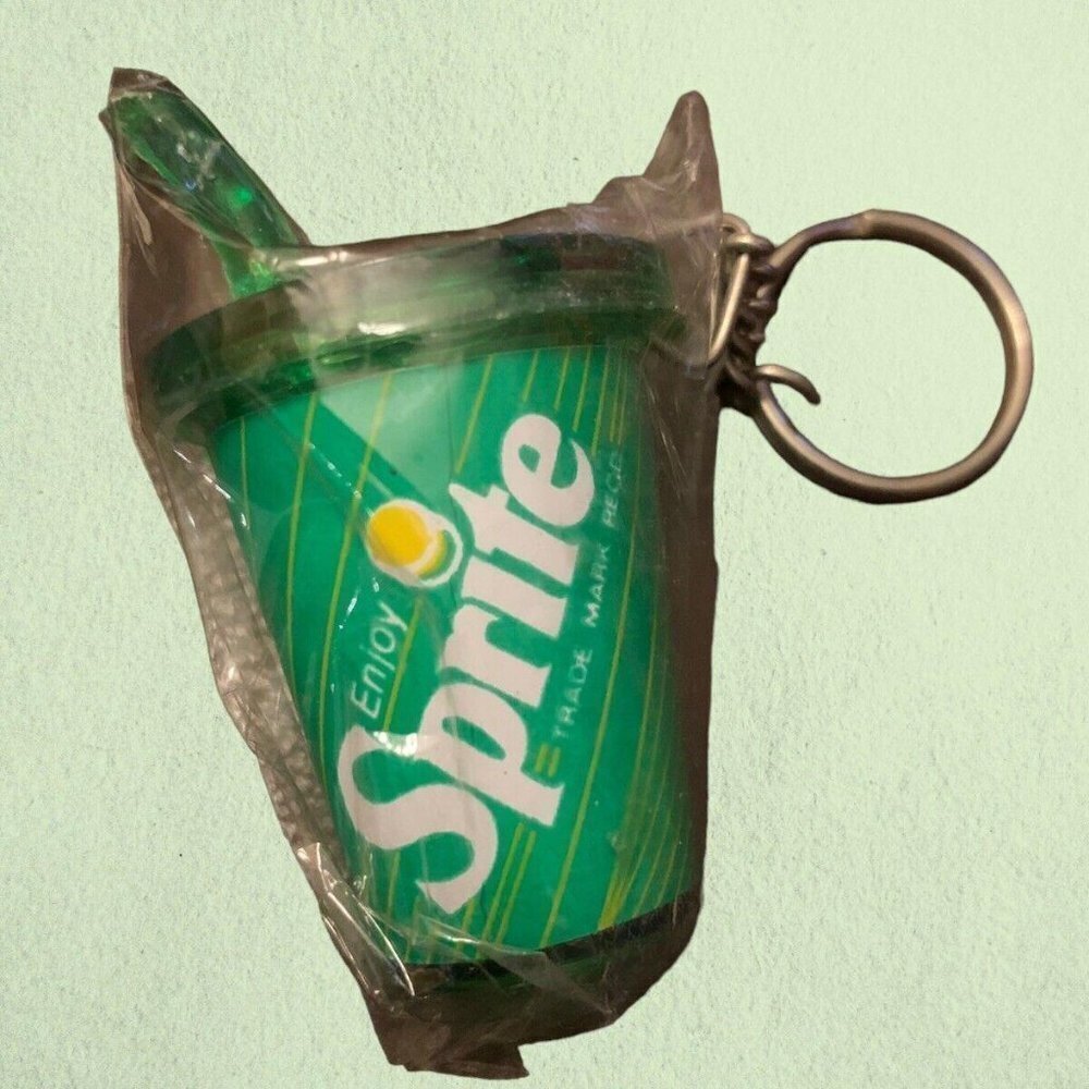Vintage New In Package Sprite Soda Pop Cup Collectors Keychain 2.5”​​​​​​​​